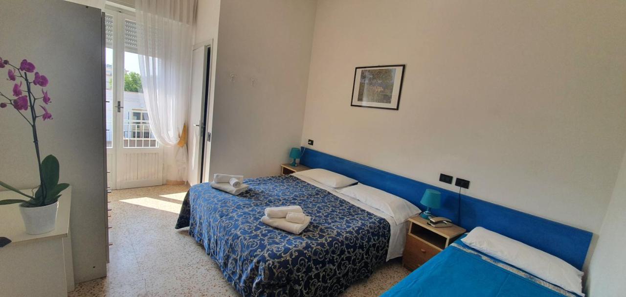 Arix Hotel Rimini Exterior photo